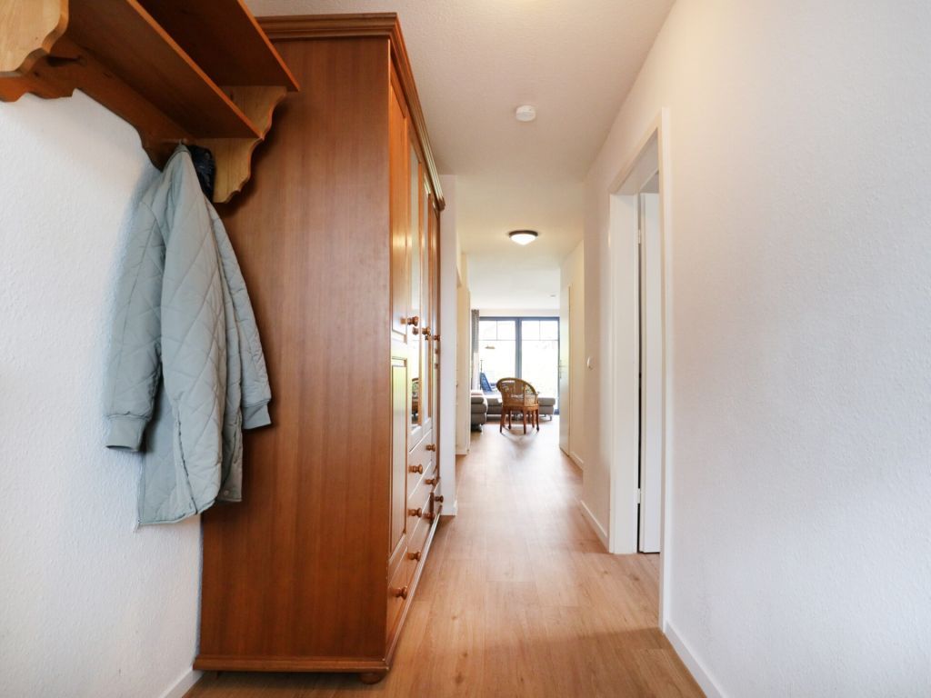 Papillon Whg. 6/4 - Blick auf die Garderobe vom Eingang