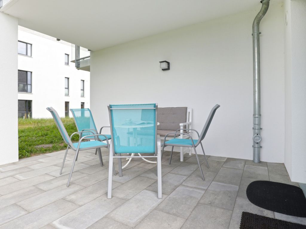 Weiße Villen Whg. 13 - Blick auf die große überdachte Terrasse