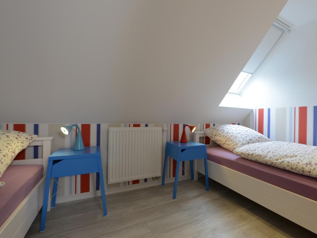 Muschel Whg. Schildkröte - Kinder-/ Gästezimmer mit zwei Einzelbetten