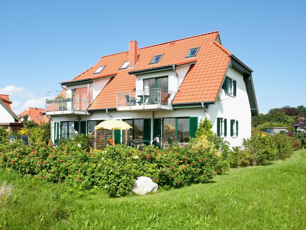 Ostseeblick 03 - Blick auf das Haus von der Seeseite