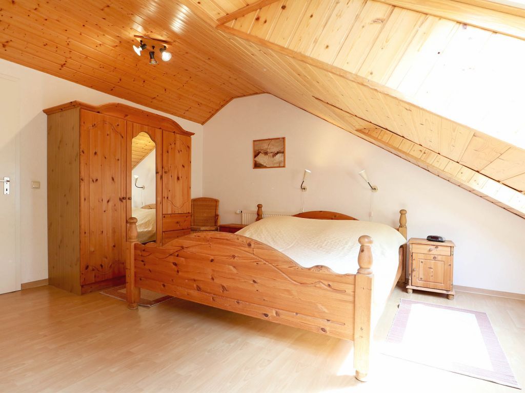 Urlauberdorf 25b - gemütliches Doppelbett im OG