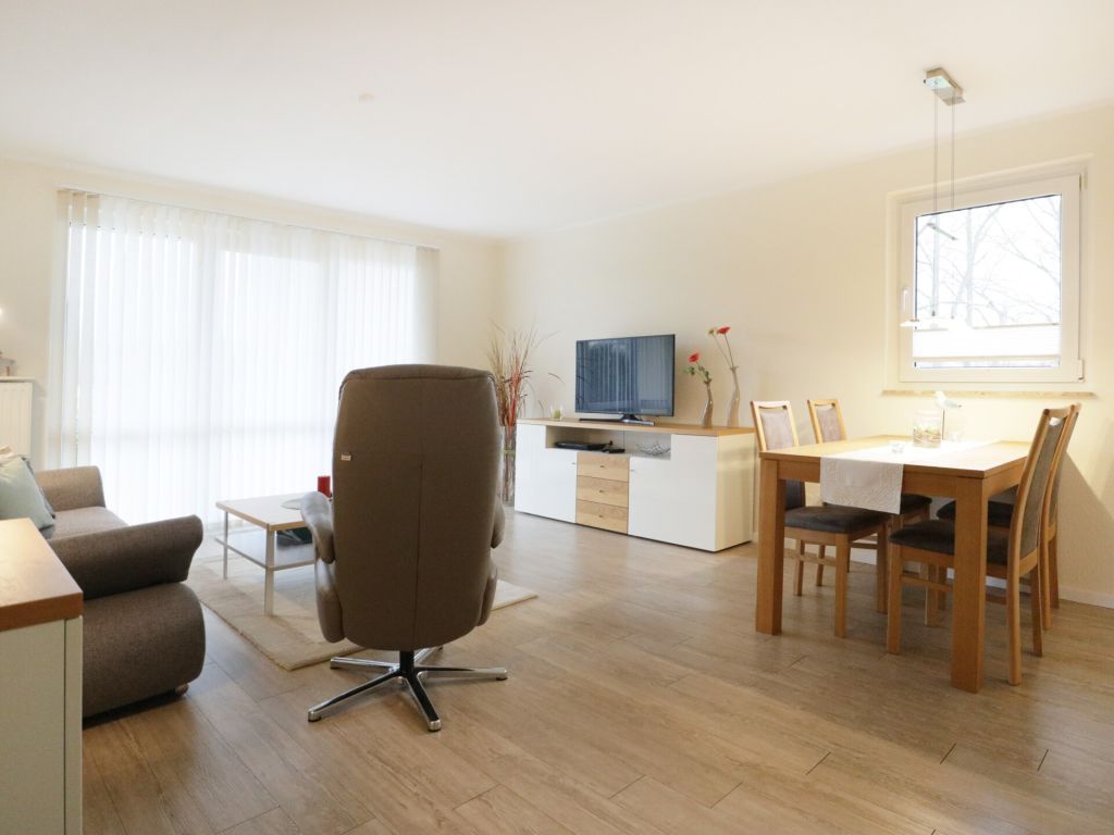 Godewind Whg. GW02 - Blick vom Flur in die Wohnung