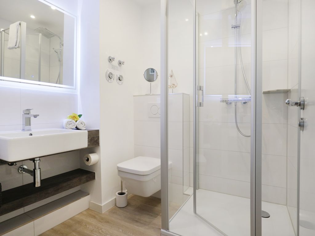 Seebach Whg. S16 - Blick in das moderne Duschbad