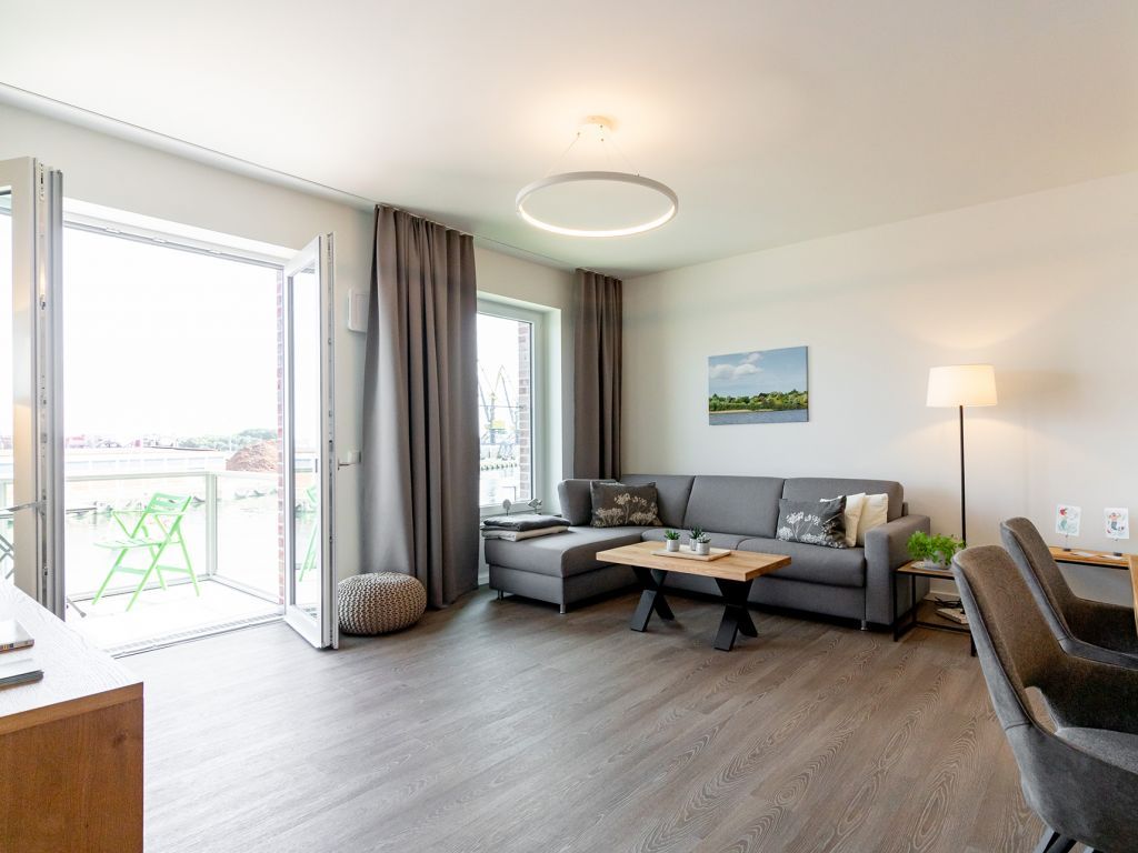 Hafenspitze App.2.19- Blick ins helle Appartement