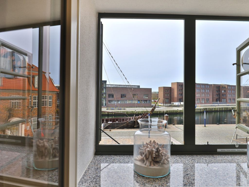 Ohlerich Speicher App. 04 - Blick vom Wohnbereich auf den Alten Hafen