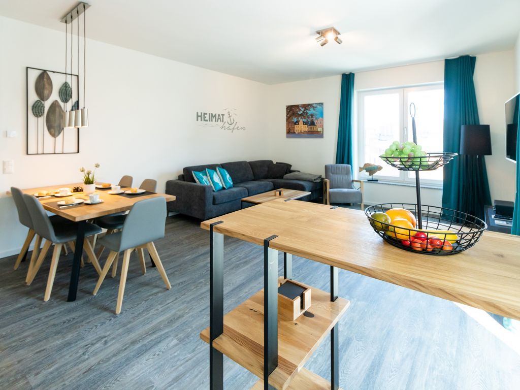 Hafenspitze App.3.36- Blick durchs Appartement
