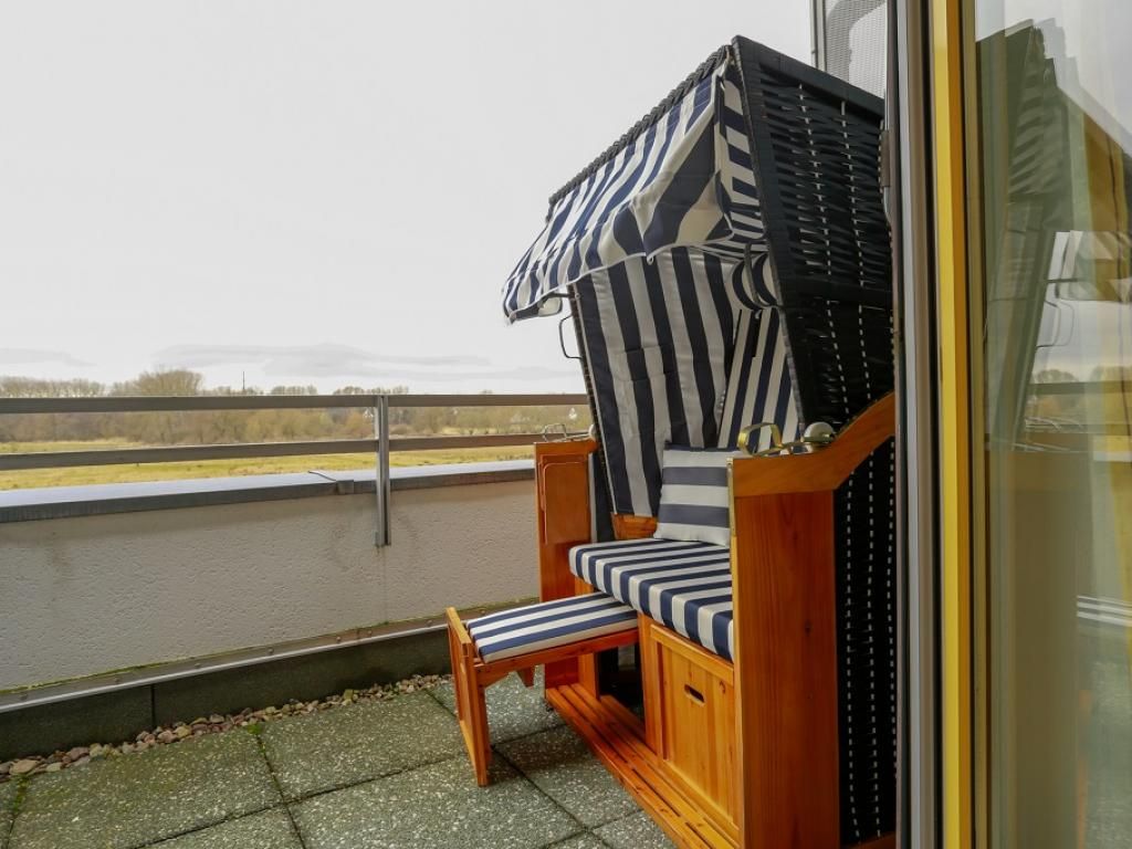 Seeschwalbe Whg.14- Balkon mit Strandkorb