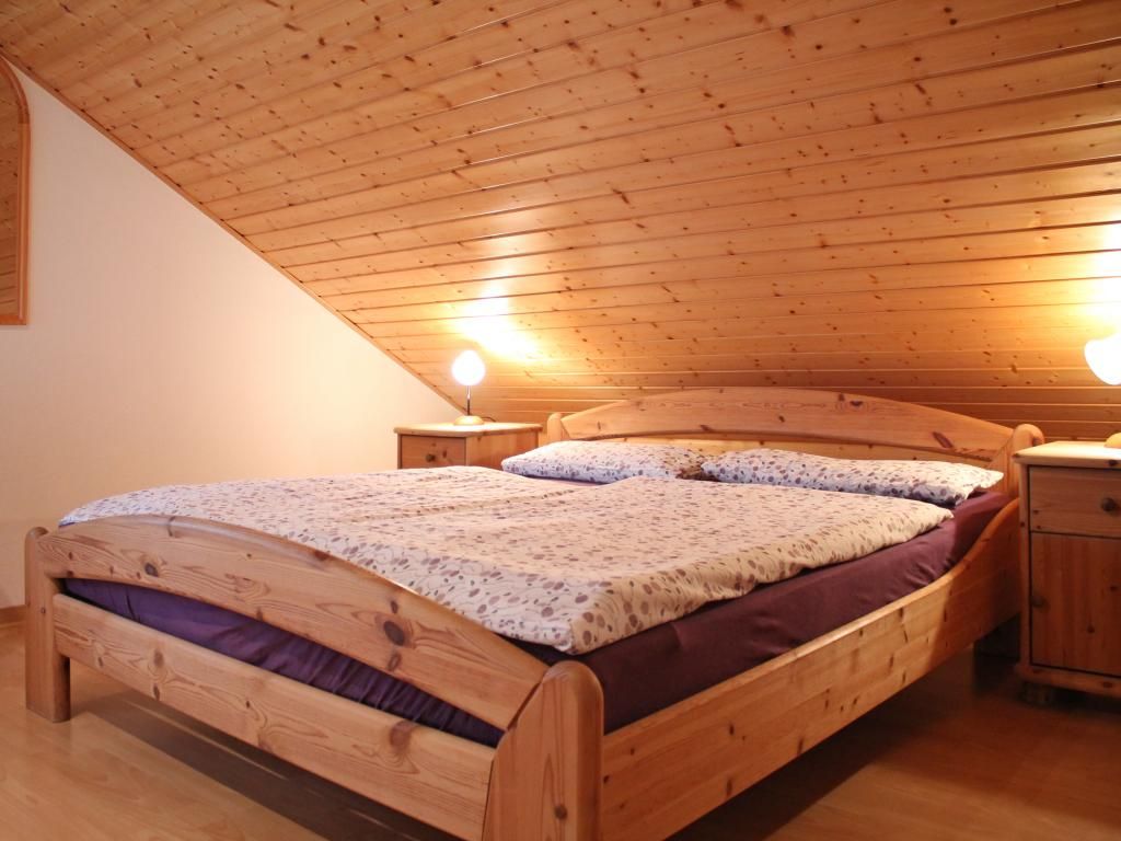 Urlauberdorf 31a - Blick in das Schlafzimmer im OG