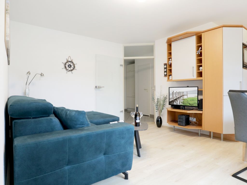 Haus am Meer App.02- Wohnbereich mit TV