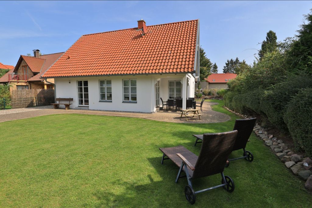 Smutje, Ferienhaus - Blick vom Garten auf das Ferienhaus