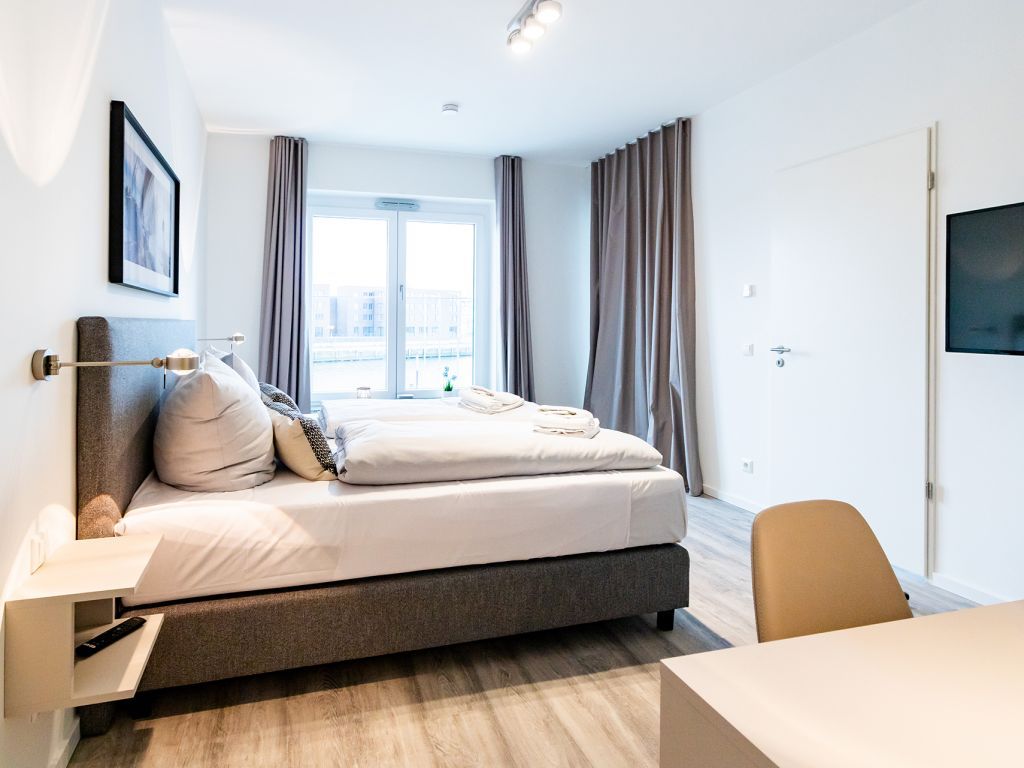 Hafenspitze App. 01 - Blick in das Schlafzimmer hinten links