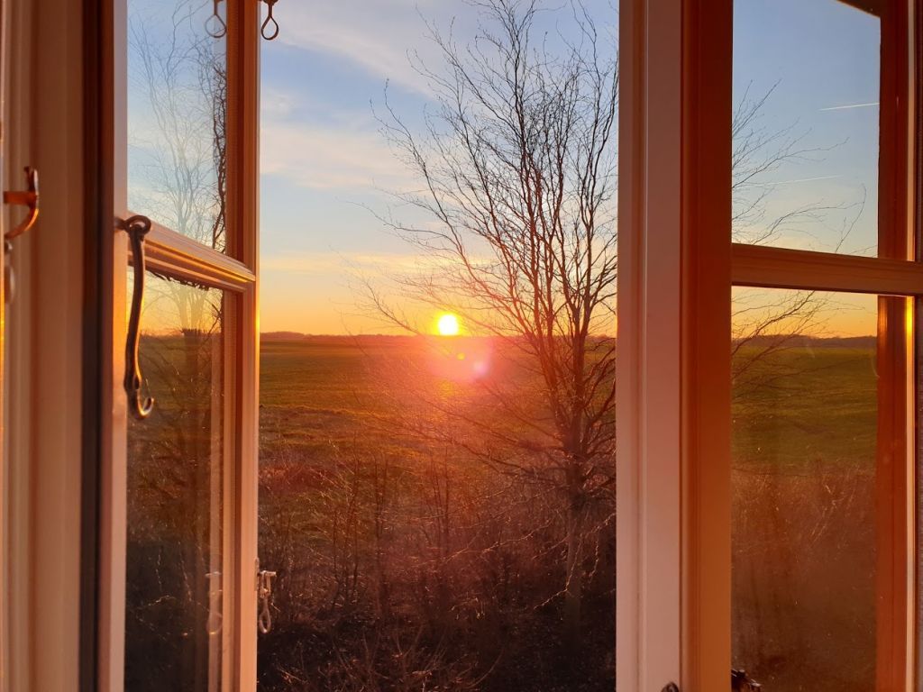 Rotes Haus am Meer - Genießen Sie diesen Ausblick