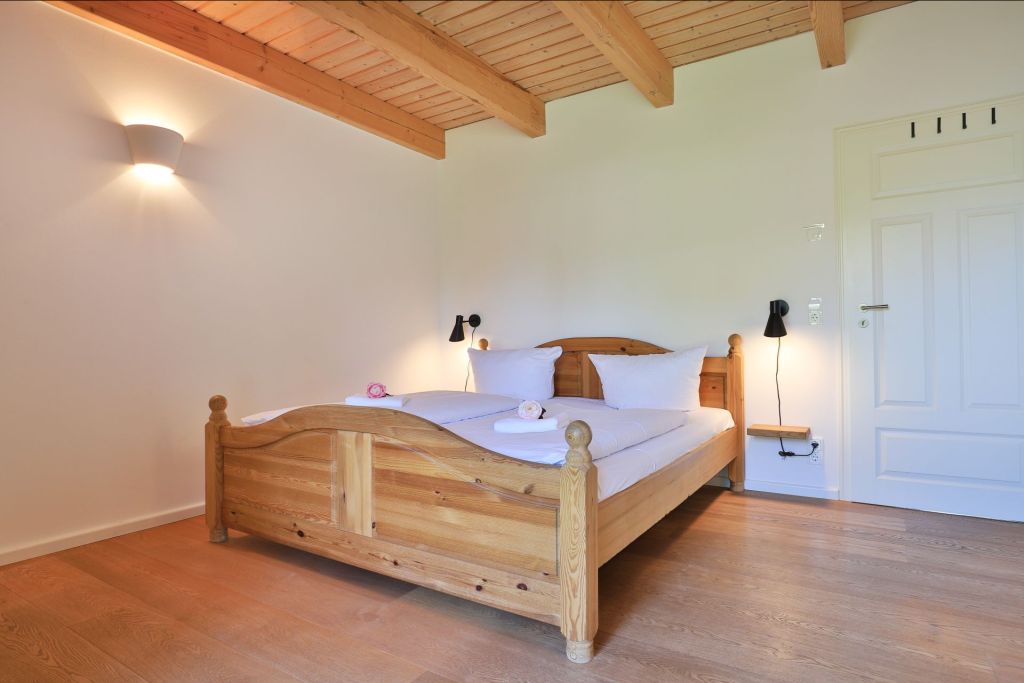 Smutje, Ferienhaus - Blick in das Schlafzimmer im EG