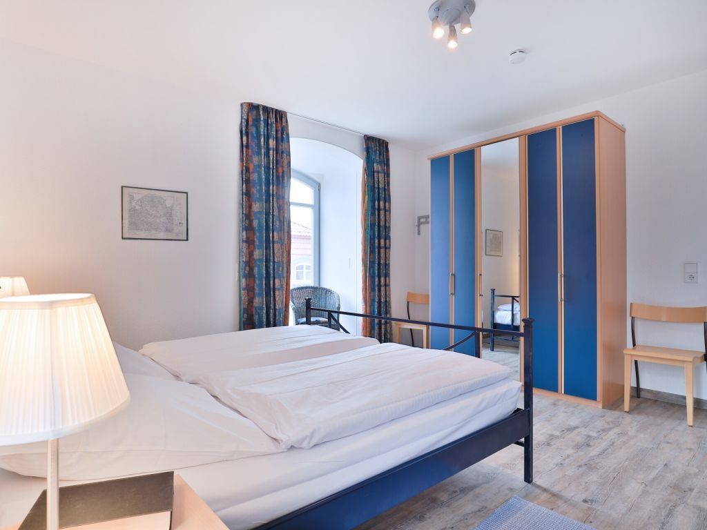 Villa Seegarten Whg. Seg05 - Blick in das große Schlafzimmer mit Doppelbett