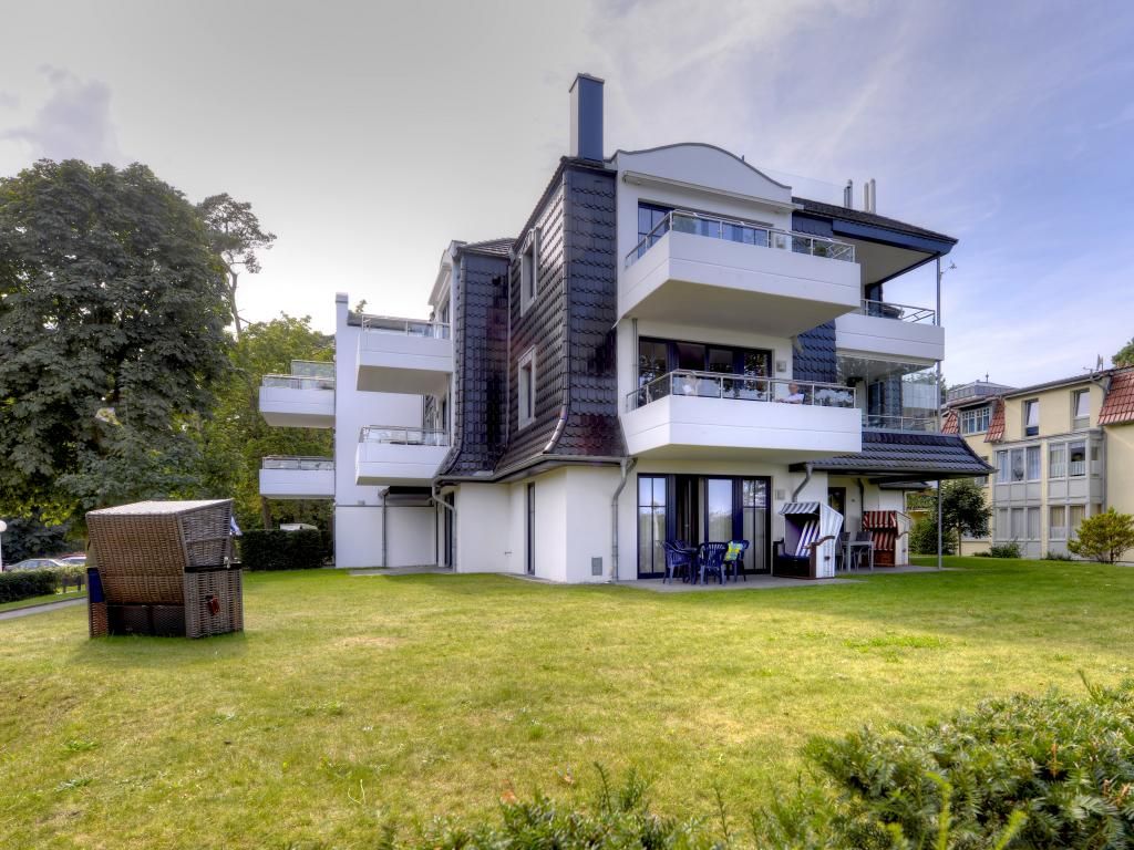 Niklot Whg.05 - Blick auf das Appartementhaus (Seeseite)