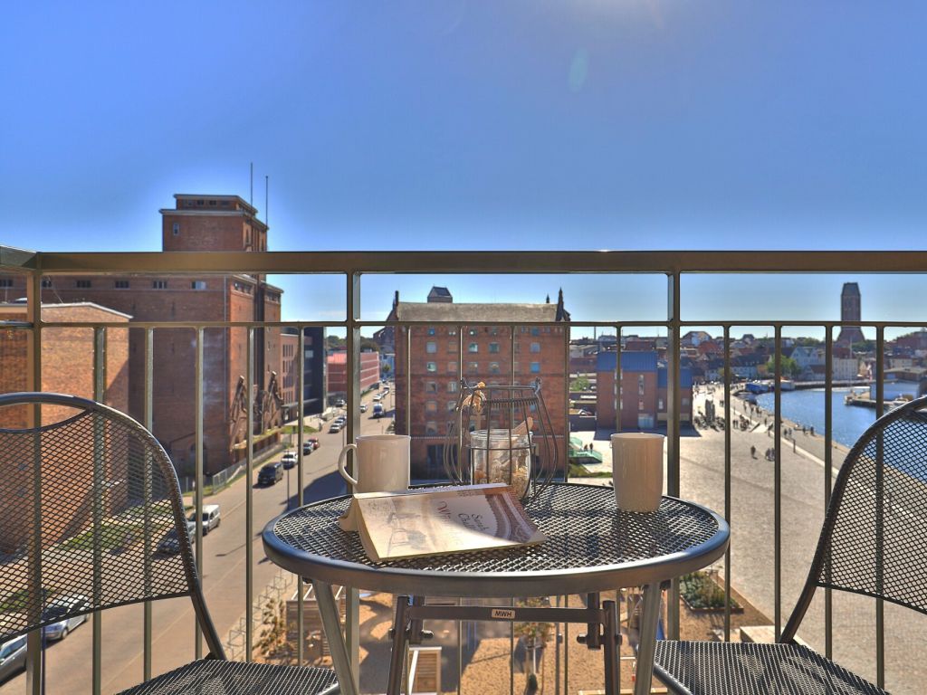 Ohlerich Speicher App. 23 - Blick auf den Balkon und die Altstadt